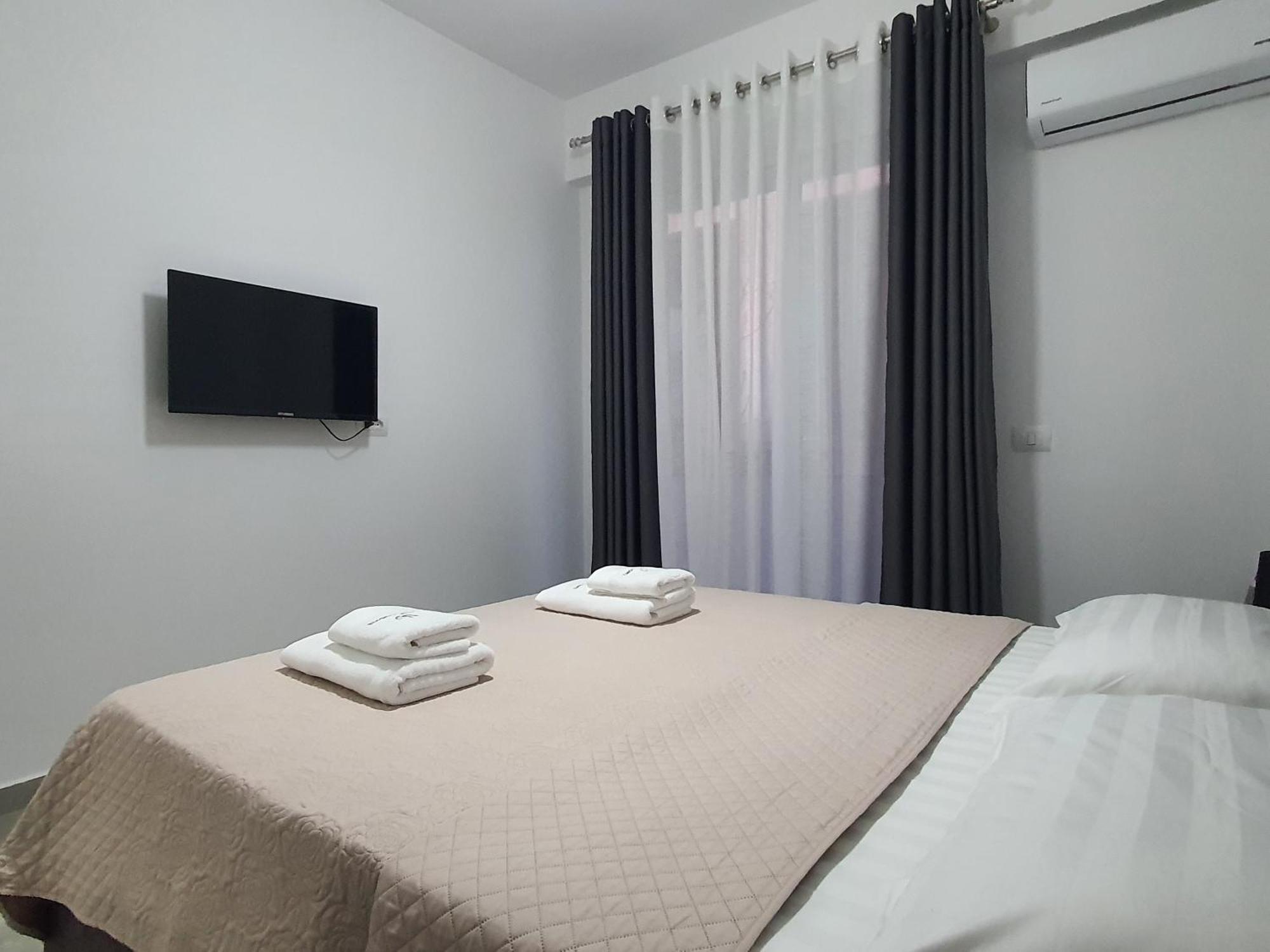 Flore Rooms Sarande Ruang foto