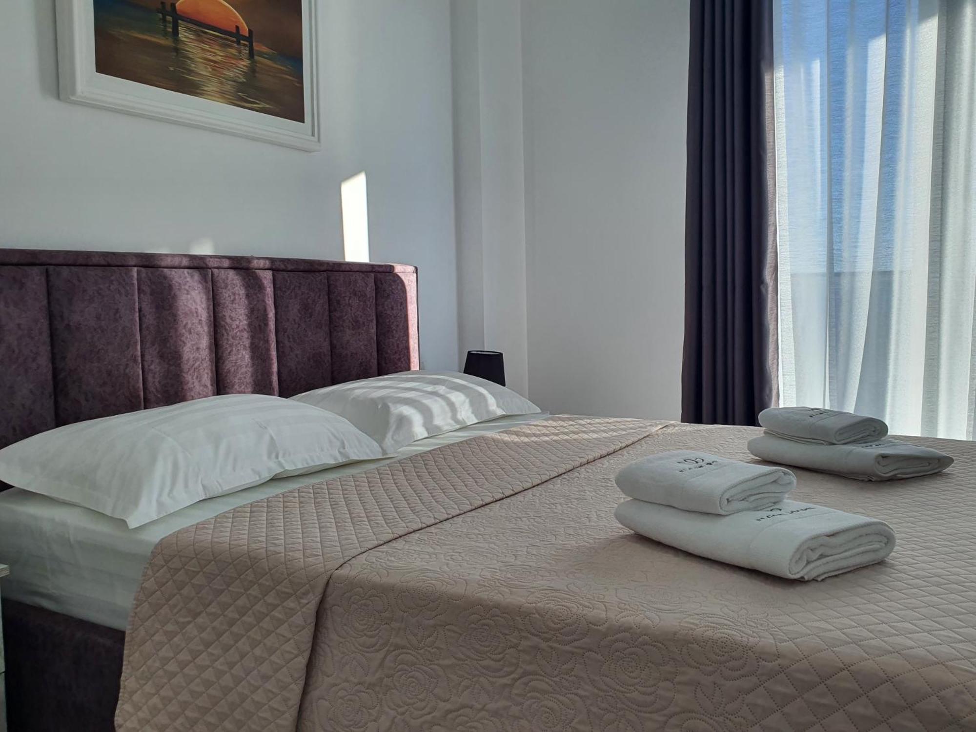 Flore Rooms Sarande Ruang foto