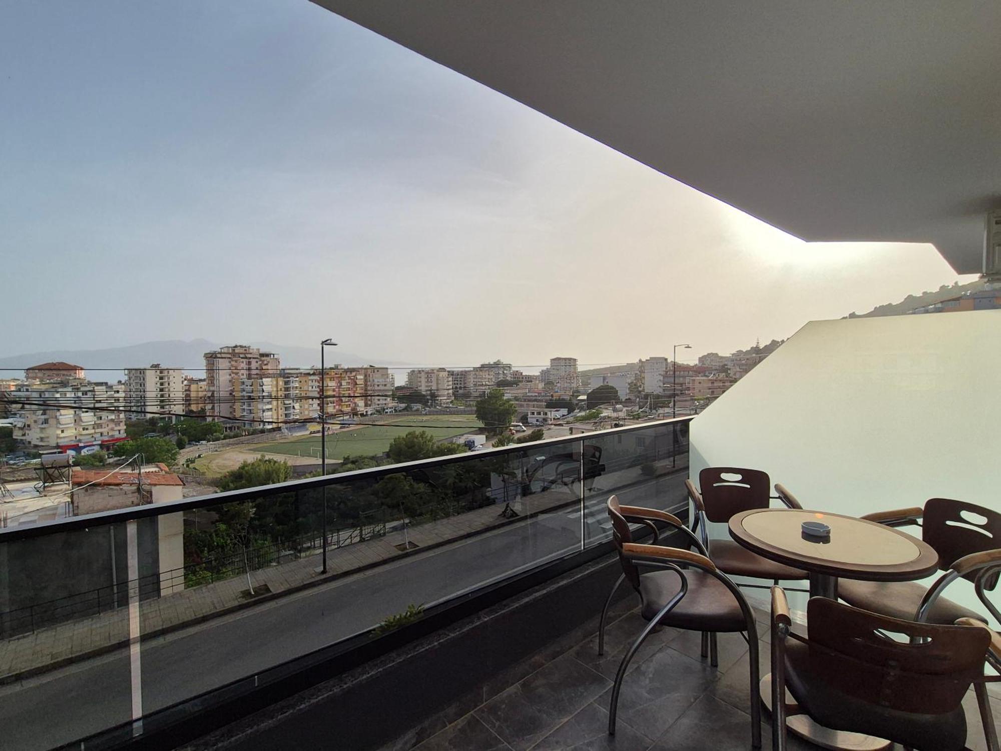 Flore Rooms Sarande Bagian luar foto