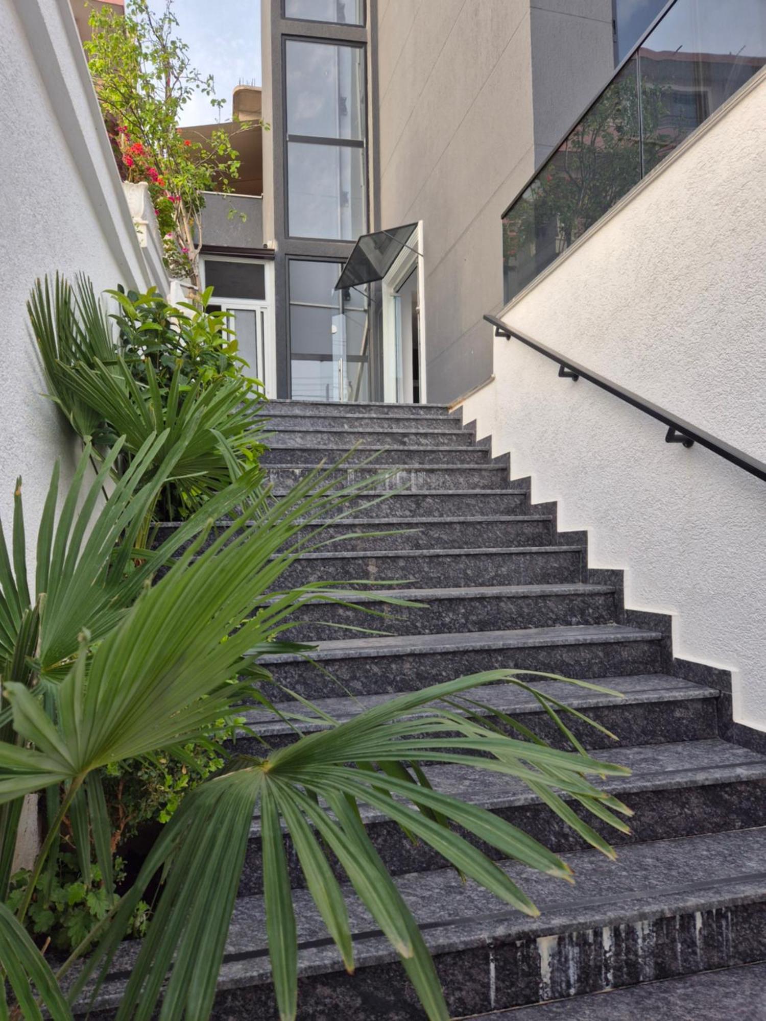 Flore Rooms Sarande Bagian luar foto