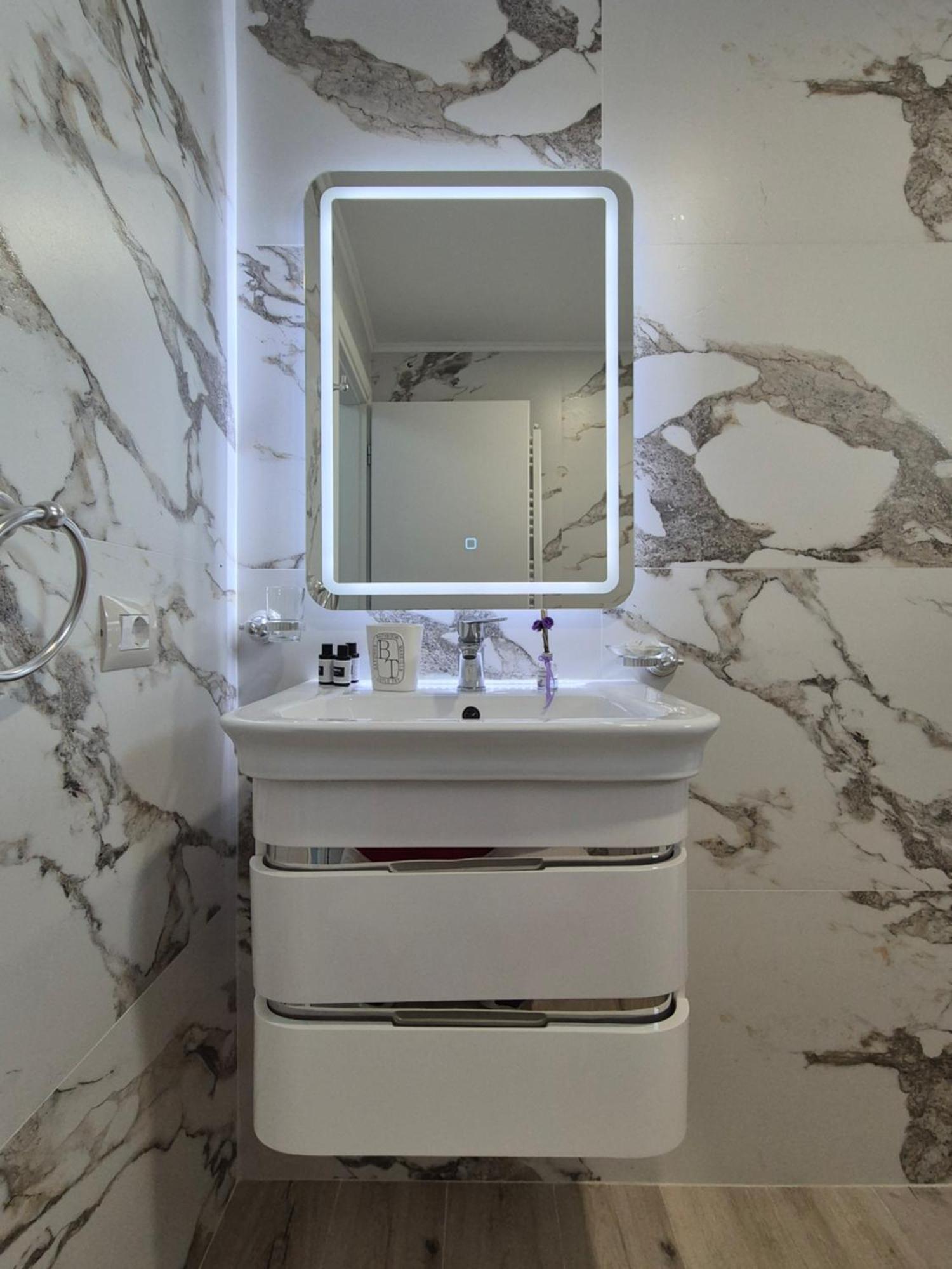 Flore Rooms Sarande Bagian luar foto